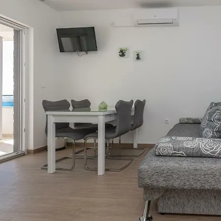 Jadranka Starigrad Paklenica