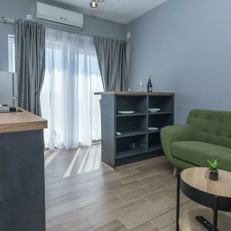 Jadranka Starigrad Paklenica