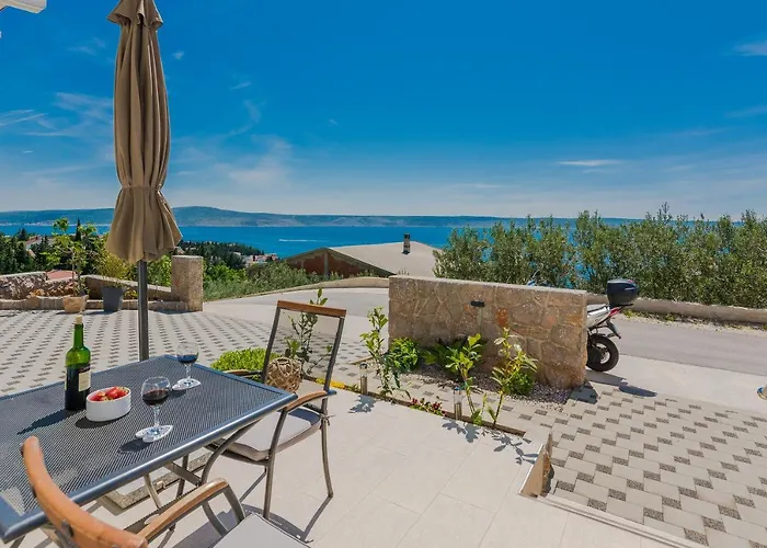 Jadranka Starigrad Paklenica