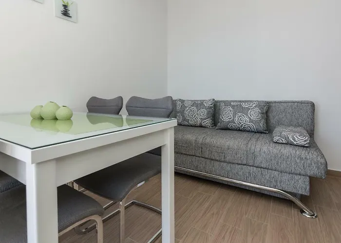 Jadranka Apartman Starigrad Paklenica