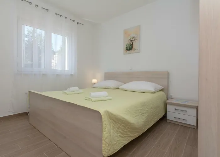 Apartman Jadranka Starigrad Paklenica