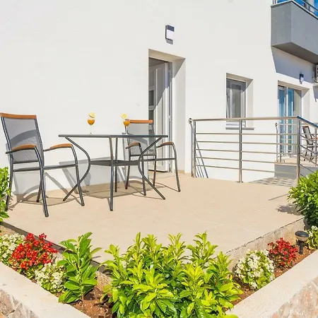 Apartment Jadranka Starigrad Paklenica