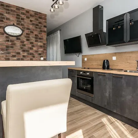 Jadranka Starigrad Paklenica